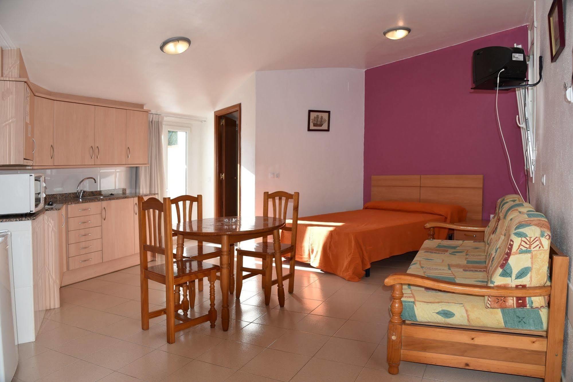 Apartamento Ar Enjoy Dosjoimi *